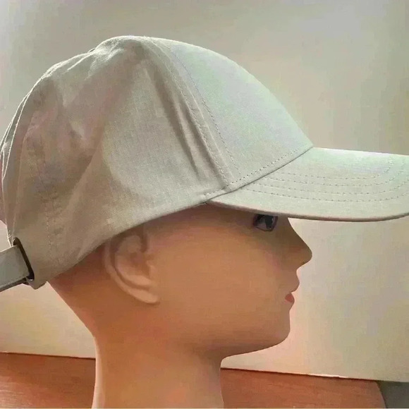 Club Monaco Unisex Ripstop Baseball Hat. Available in Grey or Green. NWT - Picture 10 of 12